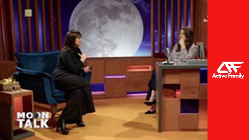 Moontalk - Joanna Jarmołowicz