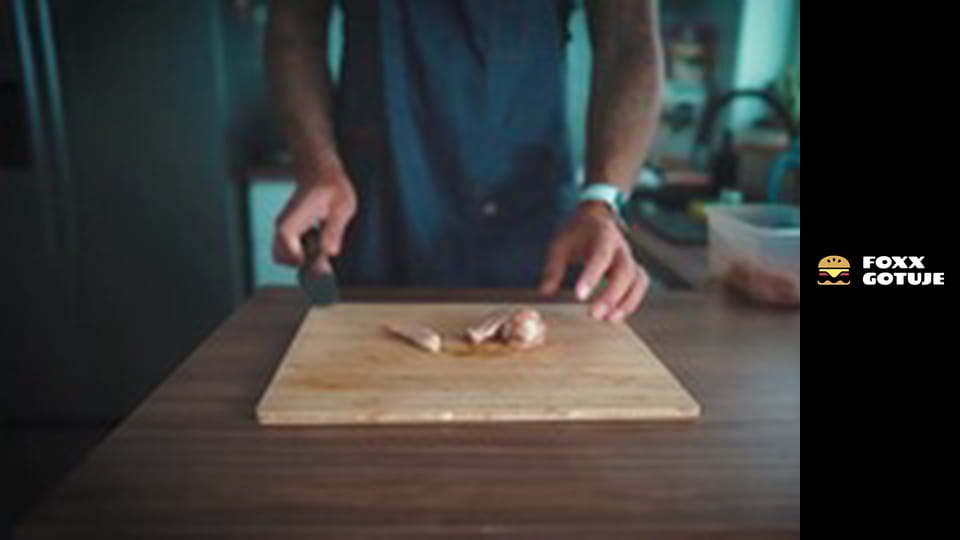 Skrzydełka z mega ostrych CHEETOS I TAKIS !?