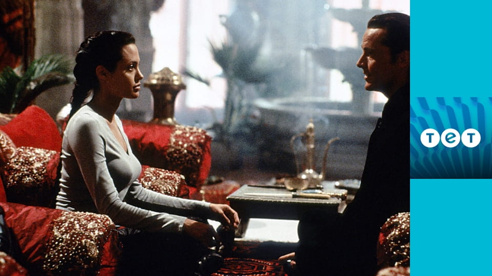 Лара Крофт: Розкрадача гробниць