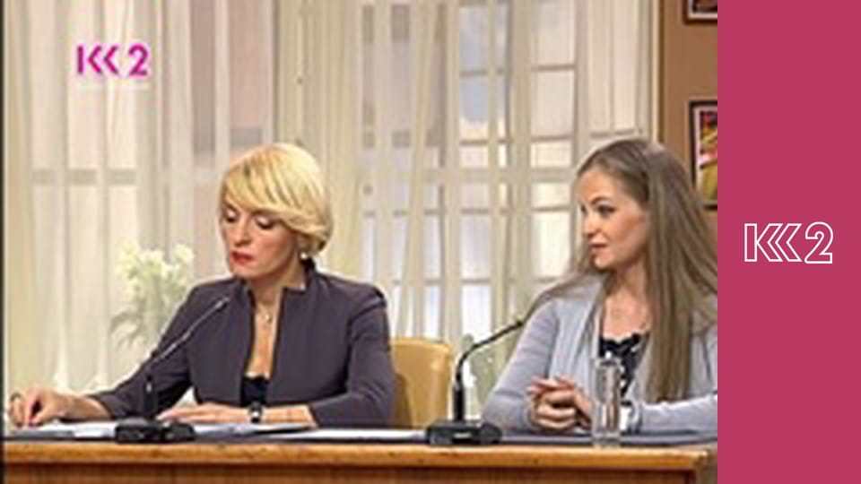 Сімейний суд E115 - Соцмережа