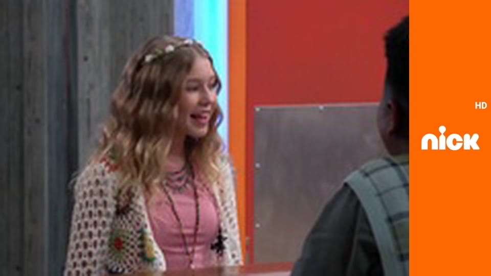 Т/с "Грізна сімейка: Під прикриттям", 2 сезон, 9 с. "Це все бризки".