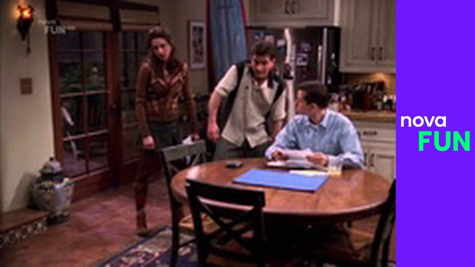 Dva a půl chlapa S1E17 - Snědli jsme hamburgery, máme čepice