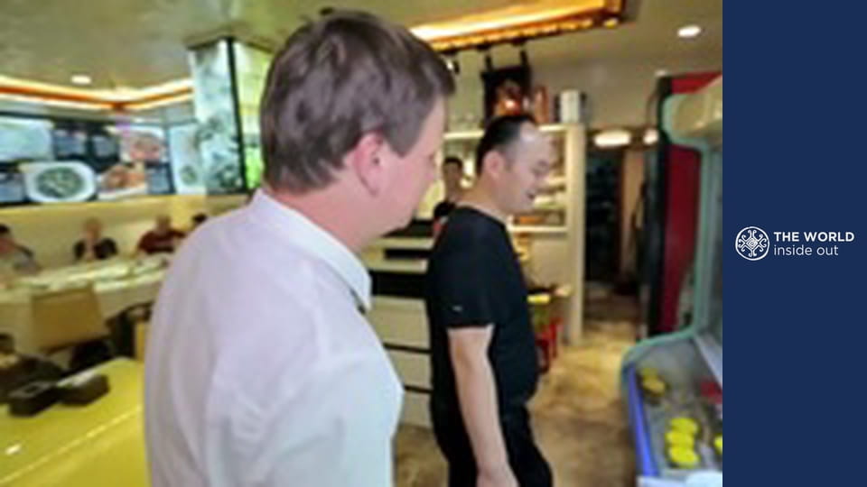 Jellyfish hunting and how the Chinese cook it. China.