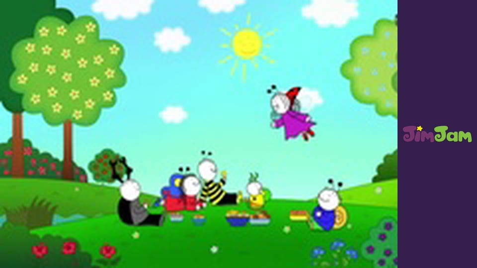 Berry And Dolly S5E8 - August– The Moon seesaw