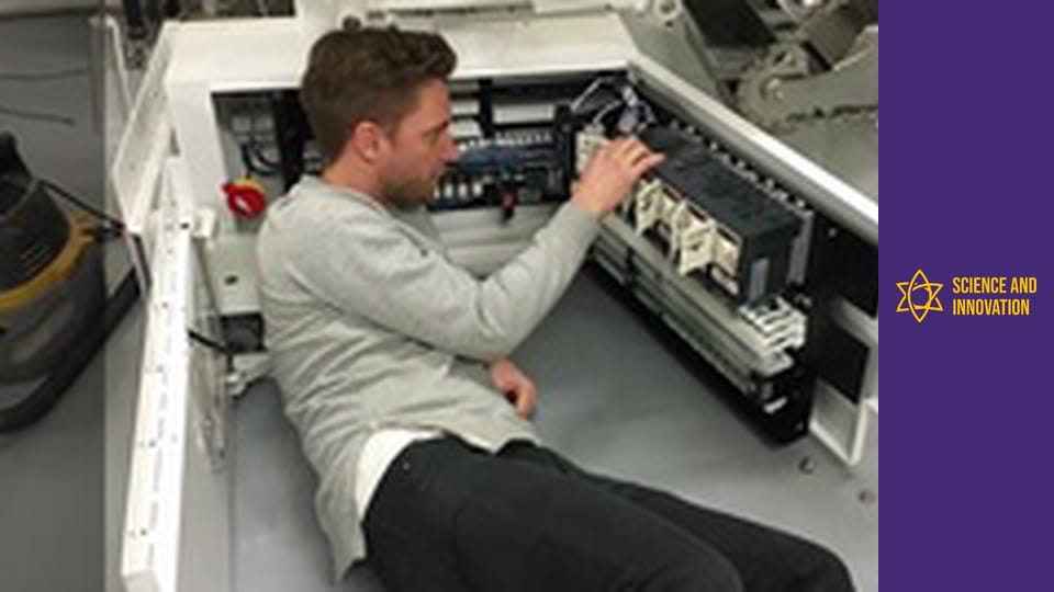 Science and Innovation Σεζόν 1 Επεισόδιο 12