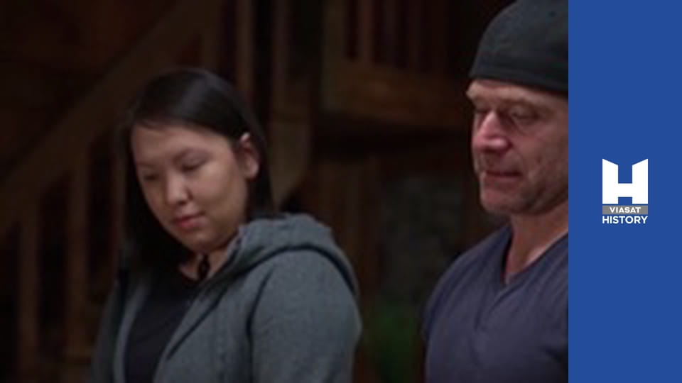 Deadman's Curse: The Lost Spanish GoldThe Prospector's Secret