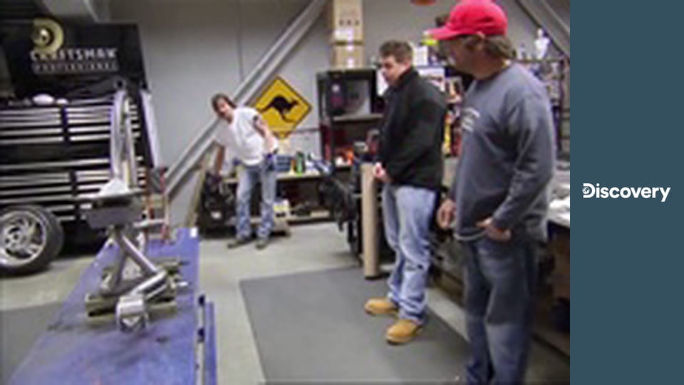 Americký chopper S6E9 - Motorky Pilot Pen a Ducati