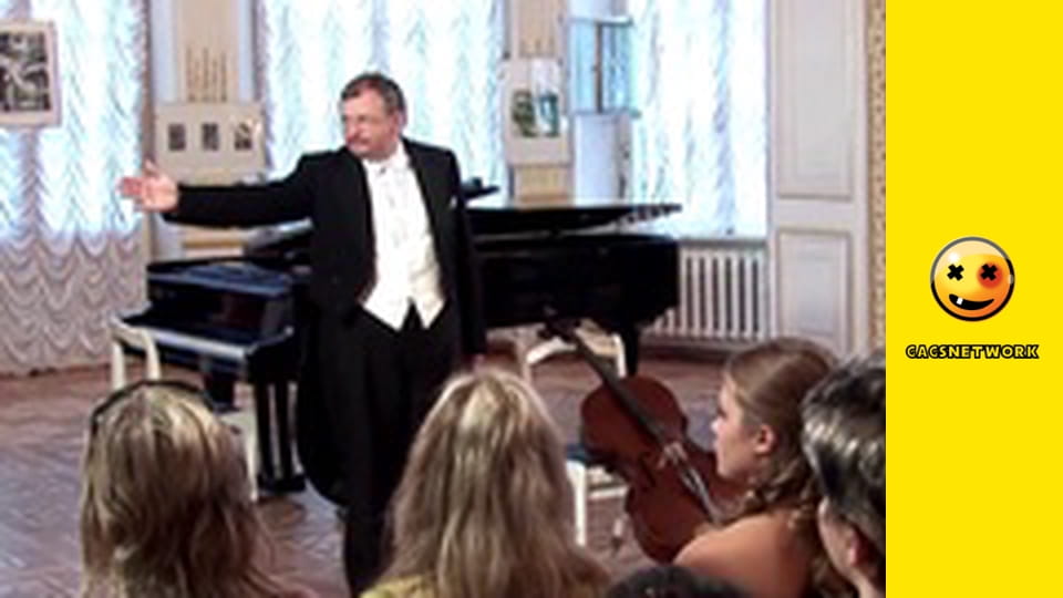 Naked & Funny. Theatri-Gals!