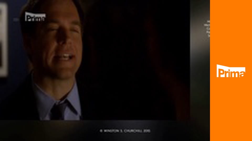 Námořní vyšetřovací služba S8E14 - Muž vejde do baru