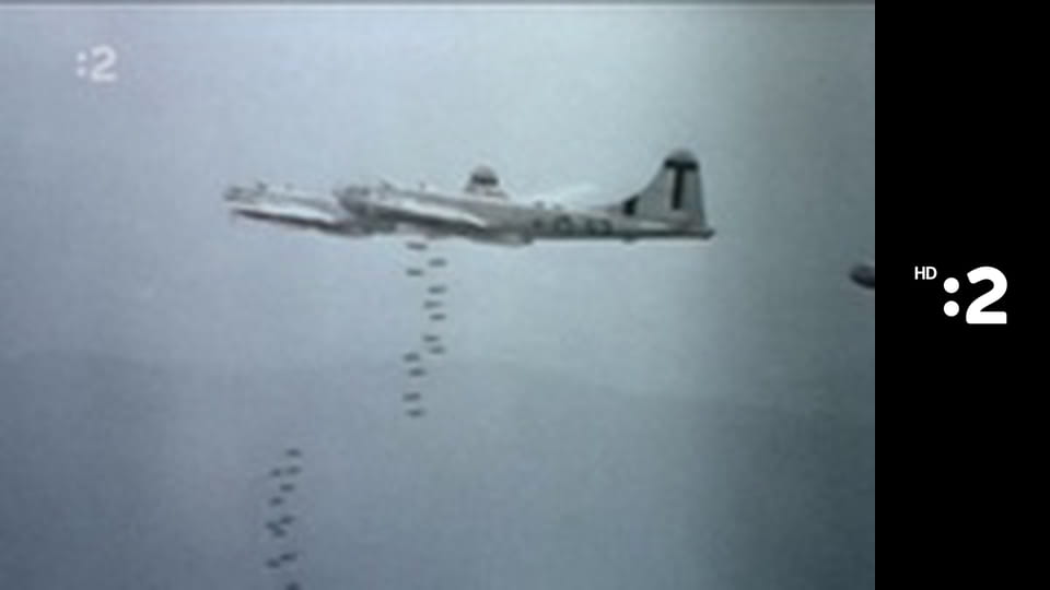 Pearl Harbor: Svet v plameňoch E2