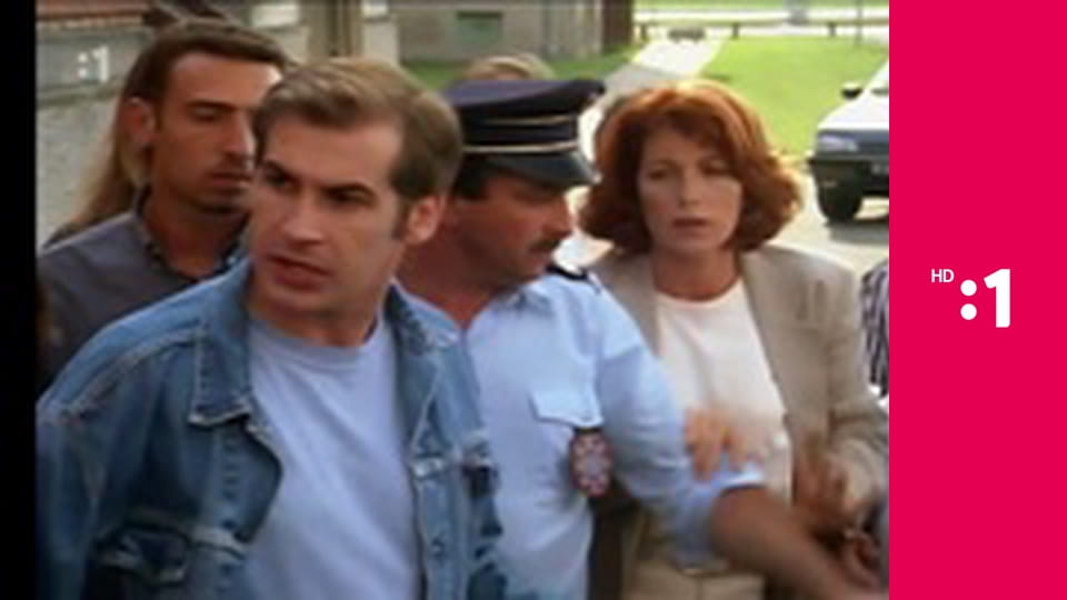 Julie Lescautová E12