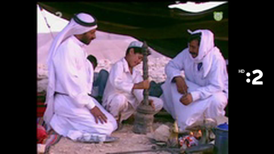 Zázračný miniateliér E70 - Strašidelný hamburger s brokolicou