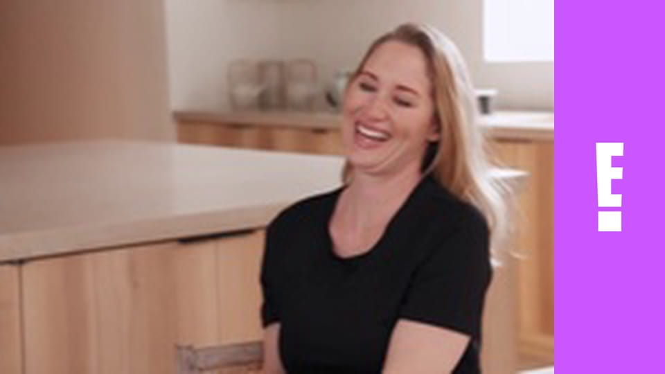 Keeping Up with the Kardashians S17E11 - The Show Must Go On