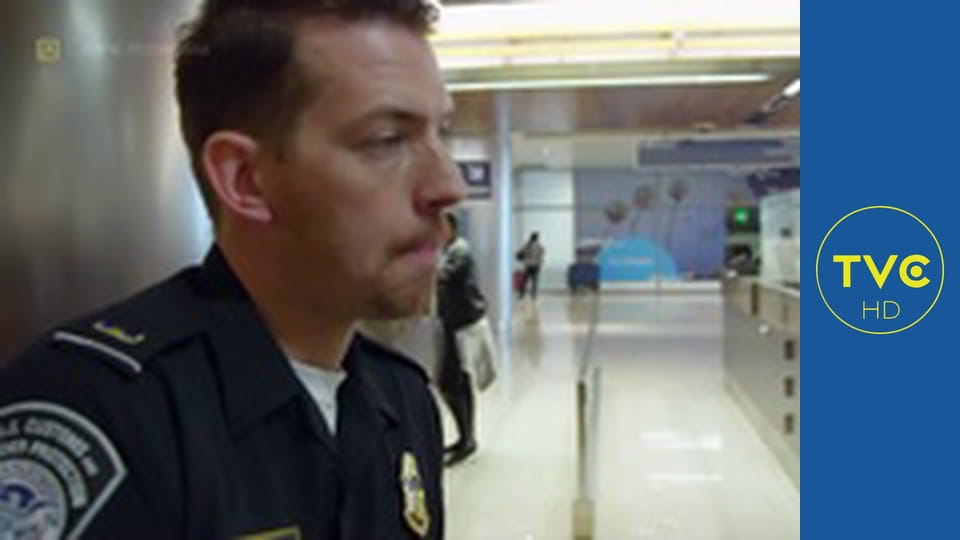 Złapać przemytnika S1E6 - Nielegalna substancja