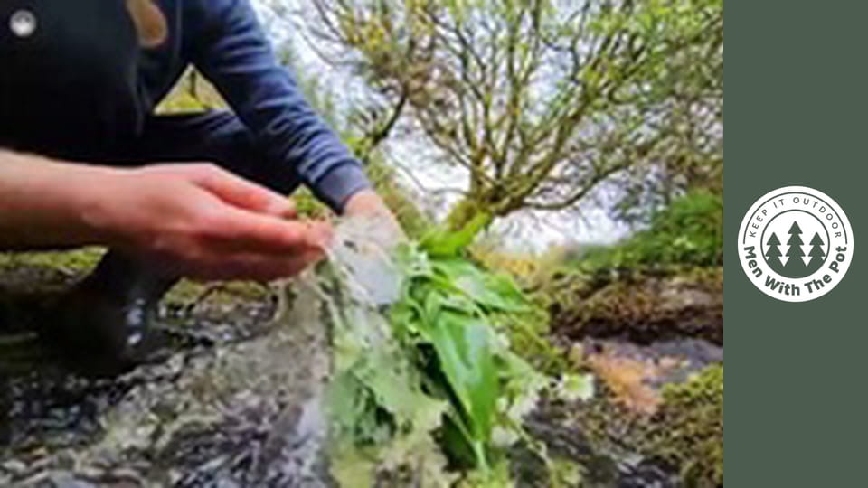 THE BEST CAMPFIRE BREAKFAST: Pro Level Bagel