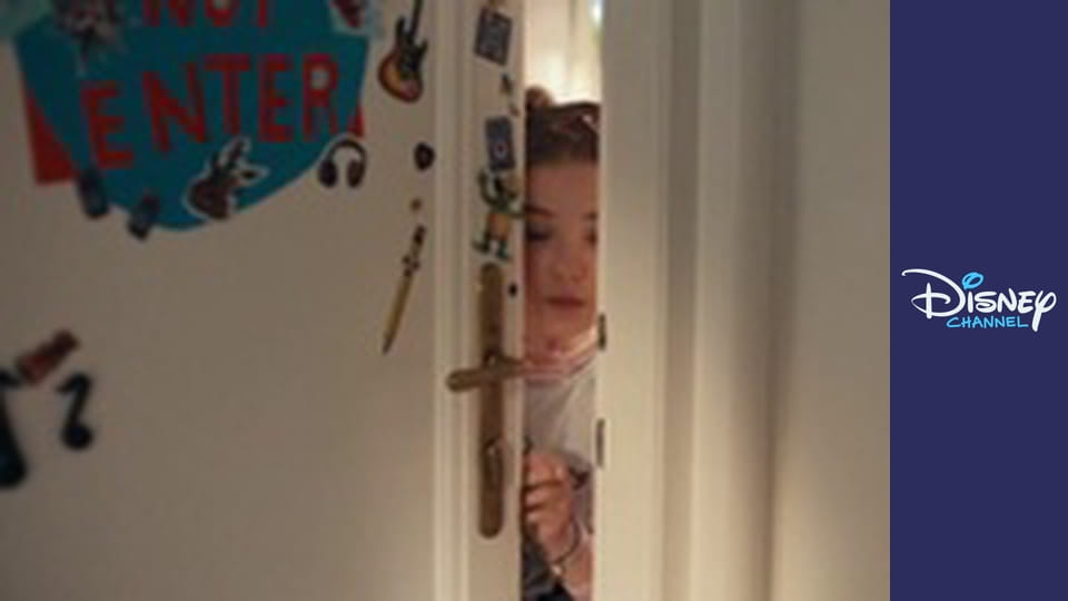 Křečík a Gréta S1E5 - Napodobitel z obchodu s komiksy/ Nezákoň