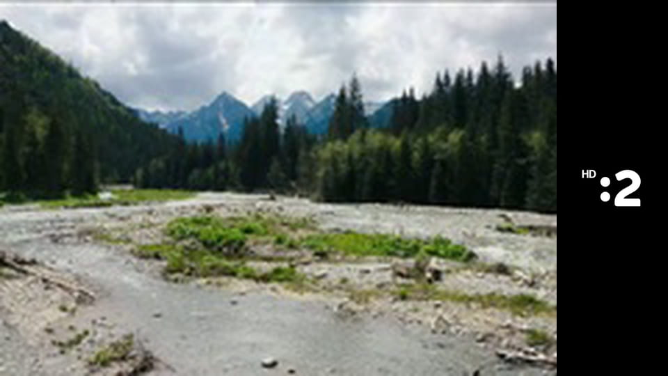 Svet slovenských vodopádov E1 - V dúhe vodopádov