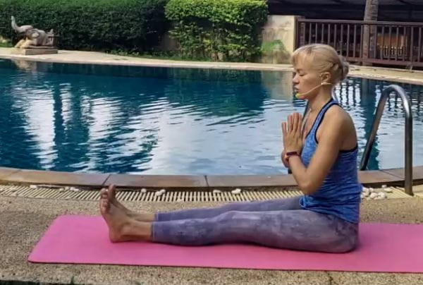 Morning exercises (2021) – lessons day 7 - strength in the legs