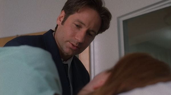 Los expedientes secretos X (1993) - 5 season 2 episode
