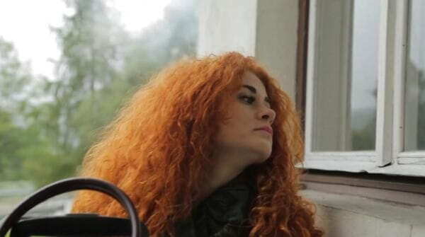 City Girl vs Country Girl (2014) - 8. season 2. series