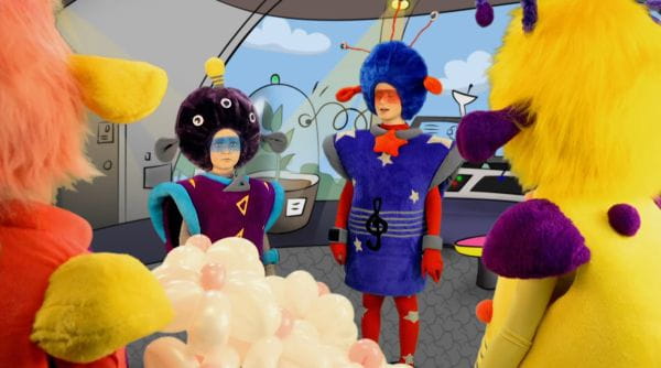 2 Episode