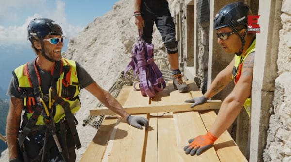Extreme Mountain Carpenters (2024) - 2 season 3 episode