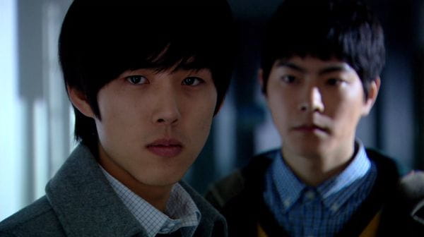 2 Episode