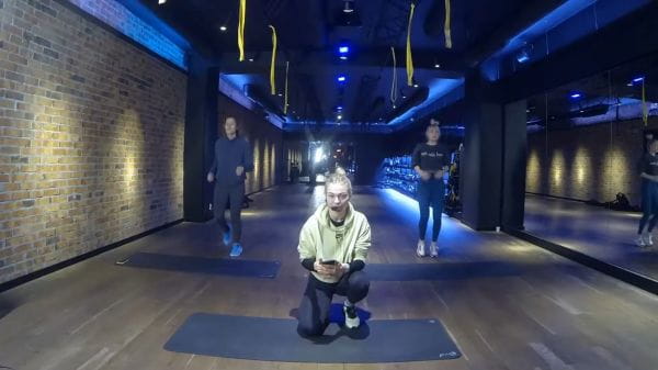 Тотал Боді: Тренуємося зі Smartass (2021) - аня мазне 