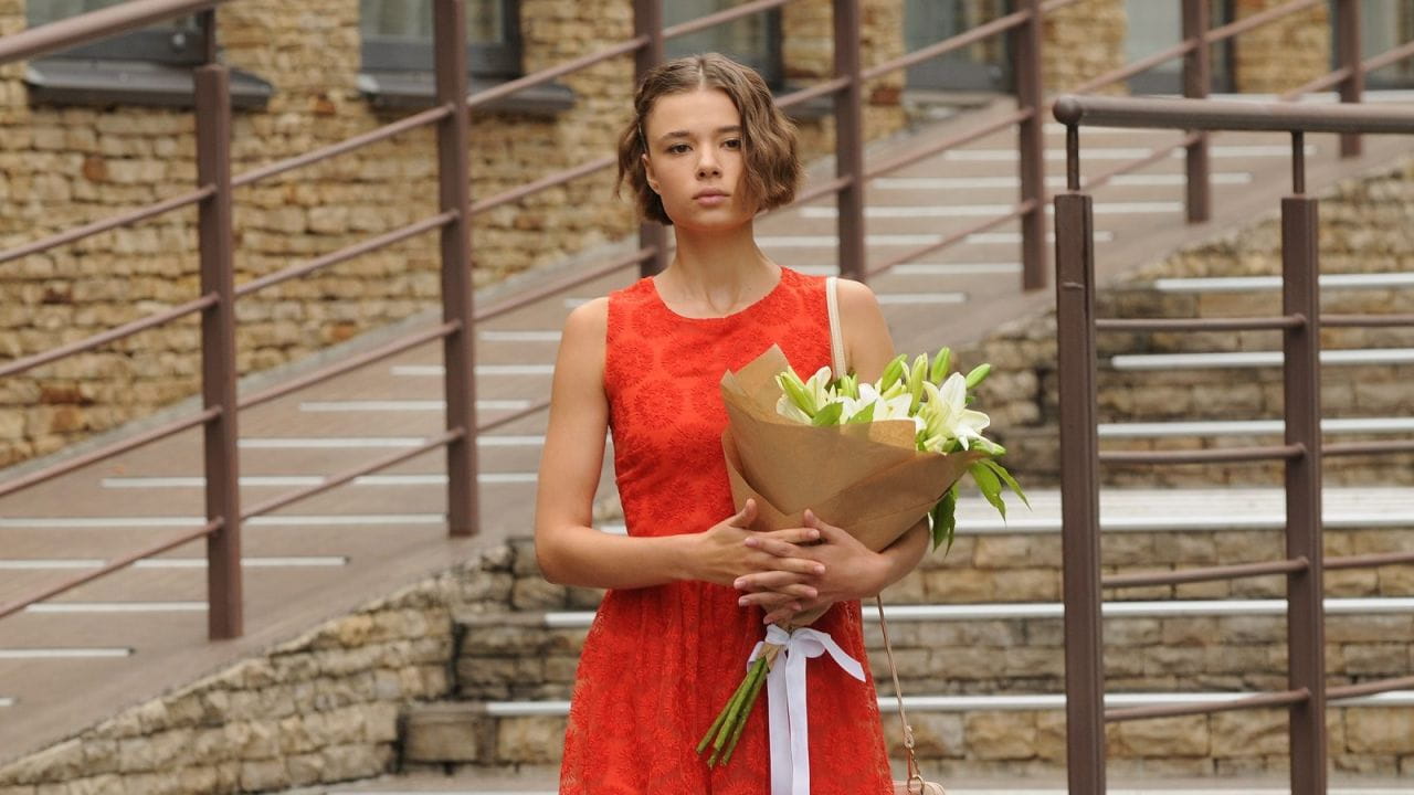 Трейлер З ким поведешся (2021) - 1 сезон