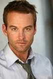 Film con un attore Gunner Wright - SWEET.TV Film con un attore Gunner Wright