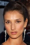 Filmai su aktoriumi Indira Varma - SWEET.TV Filmai su aktoriumi Indira Varma