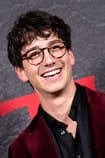 Filmai su aktoriumi Milo Manheim - SWEET.TV Filmai su aktoriumi Milo Manheim