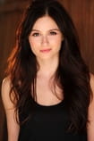 Melanie Papalia Filmai su aktoriumi Melanie Papalia