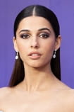 Filmai su aktoriumi Naomi Scott - SWEET.TV Filmai su aktoriumi Naomi Scott