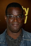 Filma me aktorin Babatunde Adebimpe - SWEET.TV Filma me aktorin Babatunde Adebimpe