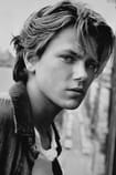 Films with the actor River Phoenix - SWEET.TV Films with the actor River Phoenix
