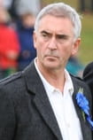 Filma me aktorin Denis Lawson - SWEET.TV Filma me aktorin Denis Lawson
