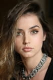 Filmai su aktoriumi Ana de Armas - SWEET.TV Filmai su aktoriumi Ana de Armas