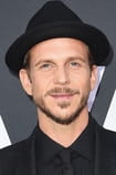 Filmai su aktoriumi Gustaf Skarsgard - SWEET.TV Filmai su aktoriumi Gustaf Skarsgard