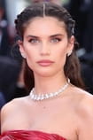 Sara Sampaio Films with the actor Sara Sampaio