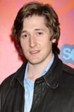 Lucas Neff Filmai su aktoriumi Lucas Neff