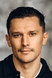 Filme mit einem Schauspieler Taras Tsymbaliuk - SWEET.TV Filme mit einem Schauspieler Taras Tsymbaliuk