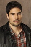 Filmai su aktoriumi D.J. Cotrona - SWEET.TV Filmai su aktoriumi D.J. Cotrona