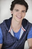 Filmid selle näitlejaga Joel courtney - SWEET.TV Filmid selle näitlejaga Joel courtney