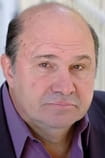 Filmai su aktoriumi Robert Costanzo