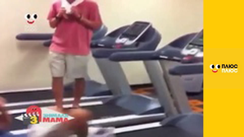 Знімала мама