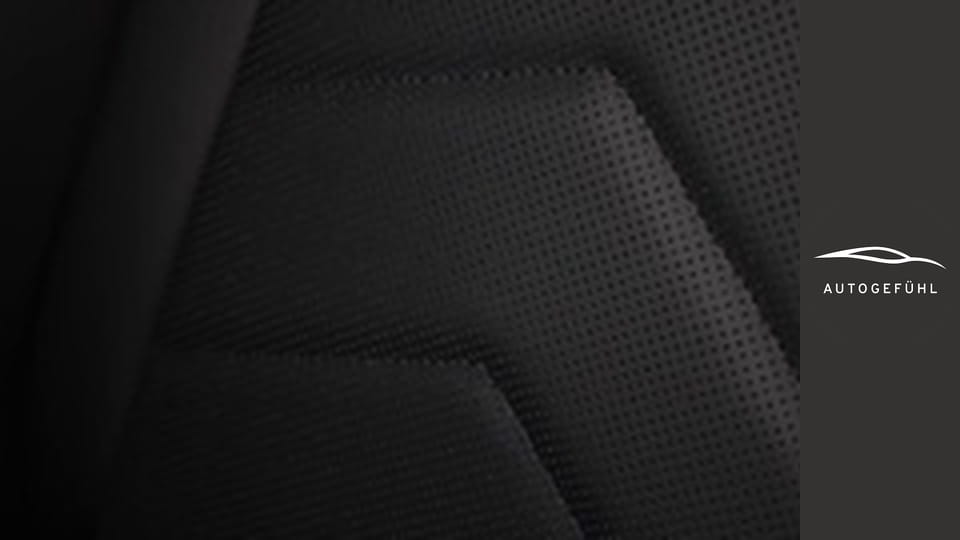 2024 Mercedes E-Class vs BMW 5 Series comparison with i5 vs EQE