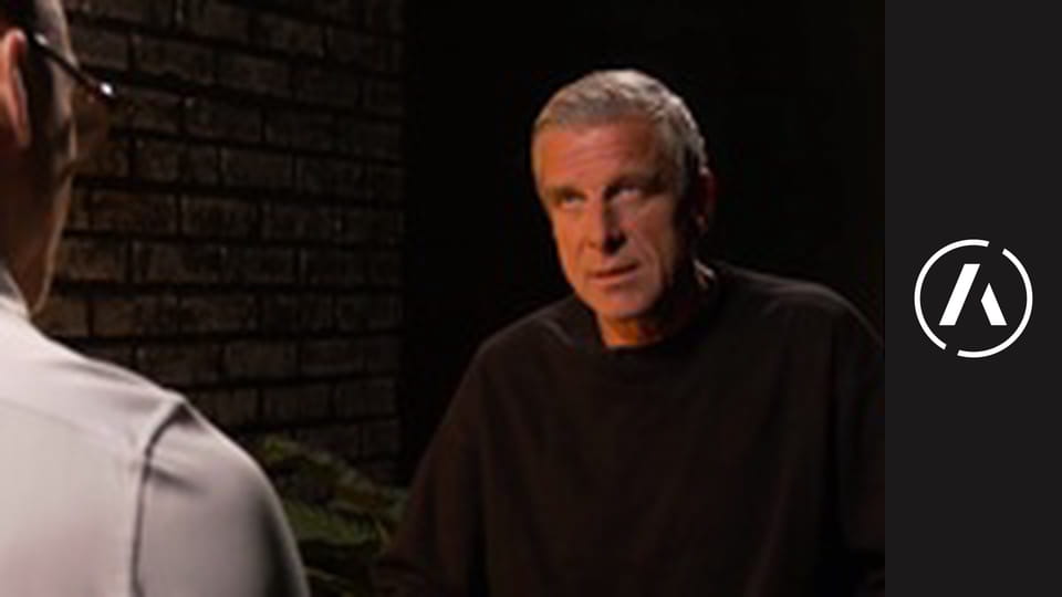 “To so ljudje, ki imajo drugačen pogled na zdravje in kulturo.” | 45 minut z Aleksandrom Knavsom