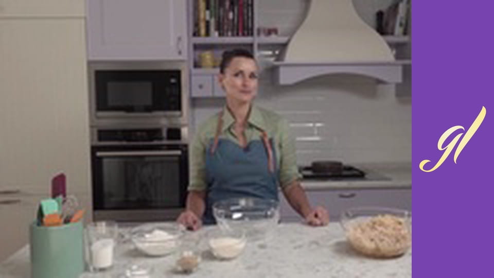 Cupcakes, pies, rolls and tarts with various fillings. Episode 29