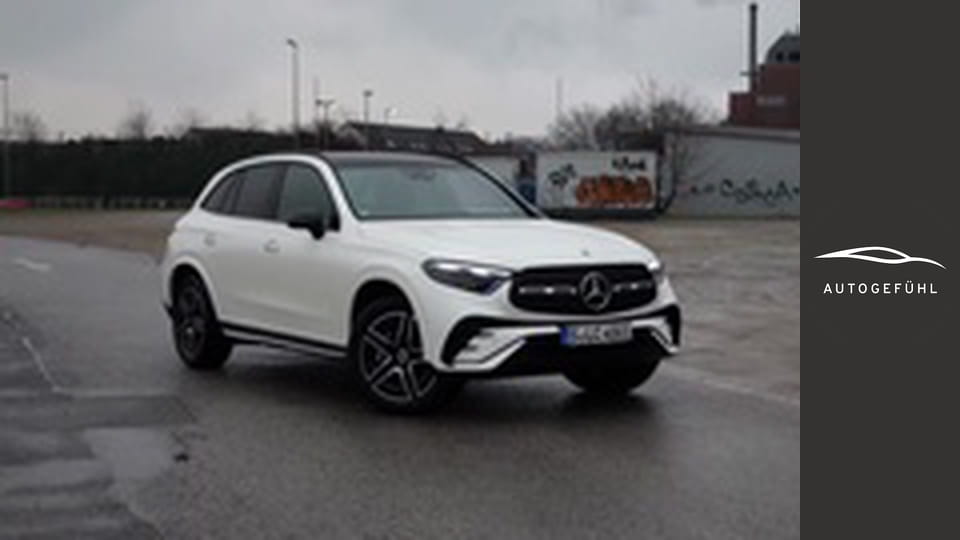 The best Mercedes SUV so far? 2023 Mercedes GLC 300 AWD REVIEW